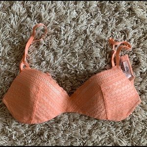 Worn once! Victoria’s Secret bra 34d